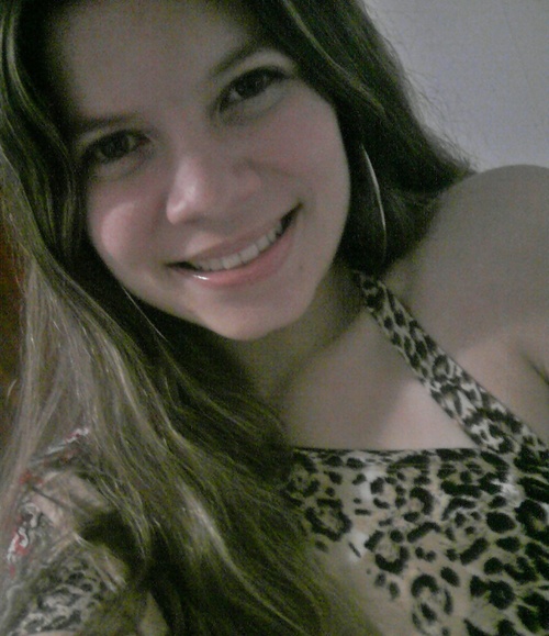 suzanebueno's profile picture. 