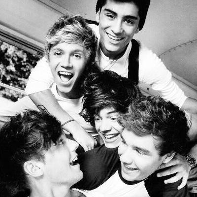Hi, I'm a directioner.....5sosfam....... xx :)