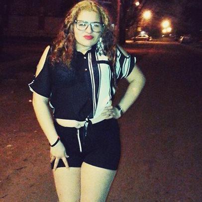 Caminando por la calle recordando de mi padre el consejo que un dia me dio (: que la #HUMILDAD es lo que vale que todos somos #IGUALES ~
