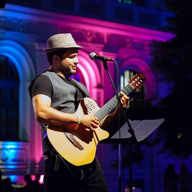 Dacostamusic's profile picture. Músico brasileiro, apaixonado por instrumentos de cordas dedilhadas e membro da Associação Nova Roma