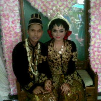 tiya_cintya's profile picture. ♥  اَللّهُّ