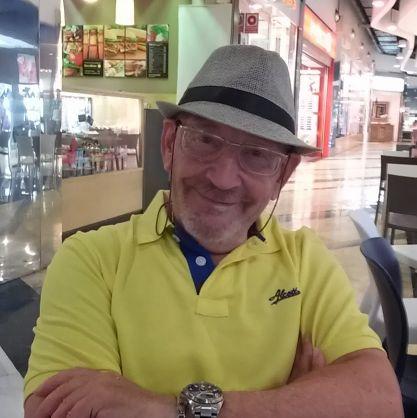 yobuscomestro's profile picture. 