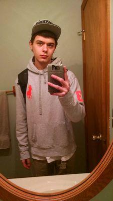 KidEskimo12's profile picture. 