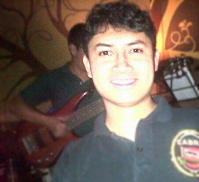 Programador entusiasta, en camino hacia el desarrollo fullstack
💡