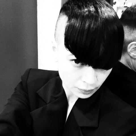 nickymiller0's profile picture. Living in Brussels, born in France.
Nicky Miller is making performance, videos and experimental movies