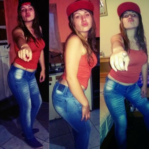 La teletubi mas enana:')