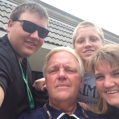 lhcrzy's profile picture. 