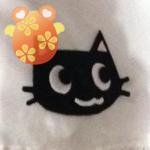 元プリリズプリパラプリパス廃人母さんです。マネージャーはオレンジクマでした♪
今は縁側で自分と娘のプリマジマイキャラを孫のように愛でる日々。
取引垢はこちら→　@sirokuro_tra