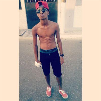 Idade: 15 anos 
Whats : 13 996346511
Facebook: Alexandre Gama
Flyer
Belieber