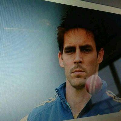 e28b2912dc5f47e's profile picture. 