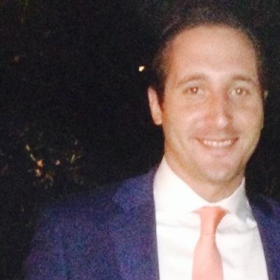 dizzo10's profile picture. Im not a businessman im a business MAN. #likeaboss #learntodream Change the World. #BearDown