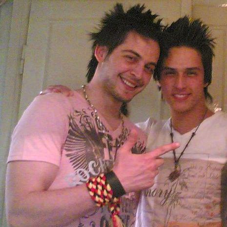 Emrelojist's profile picture. ◀ ADÜ ▶ ♥Buse♥ 12.04.13                                         snapchat:emrelojist09