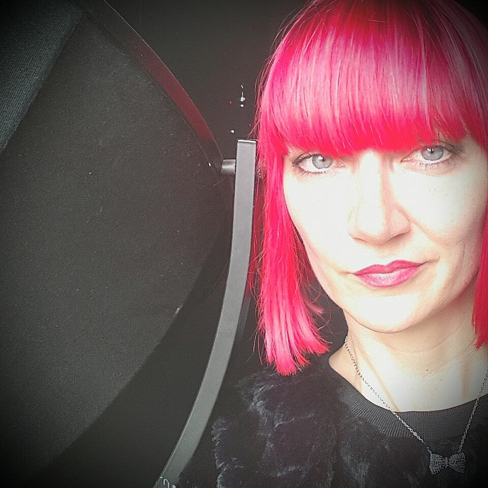 Peggylize's profile picture. Born in september: virgo half crazy, half wise.