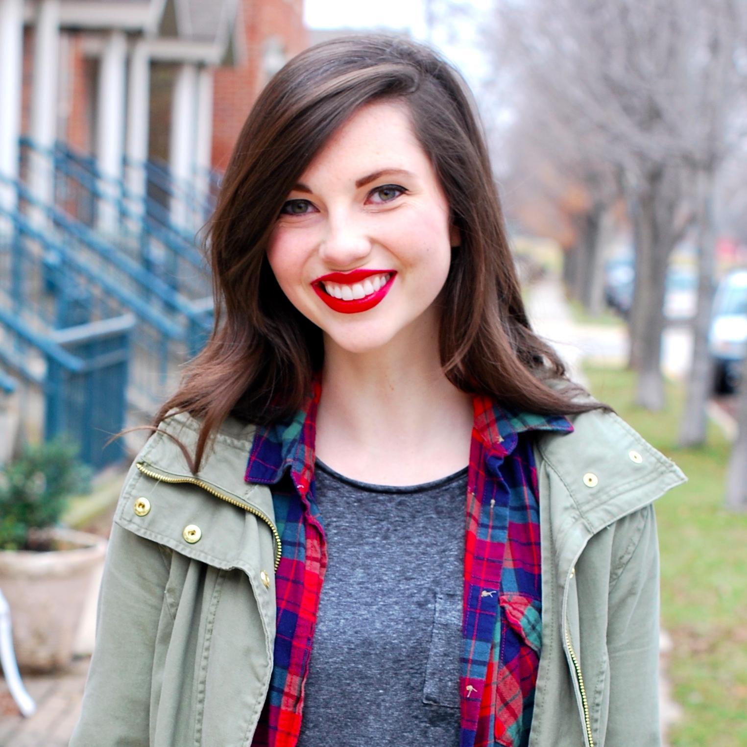 Querying children’s book author! I blog about fashion, food, and humorous parts of life as a mom. Resurrecting this account to help me query my books! #SCBWI