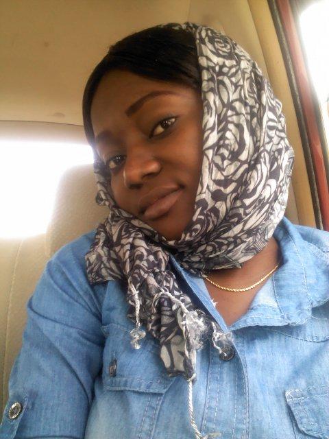 Fettyhot's profile picture. Sports Expert, love to read, travel n watching movies...