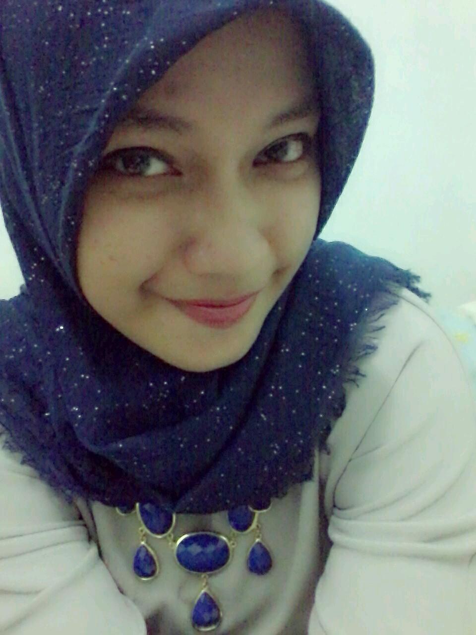 sakinahfitry's profile picture. 