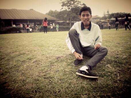 My hobby is Merpati Putih (Silat) #fighter | System Information's | Student at MercuBuana University |