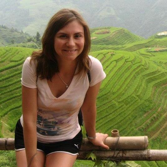 DenitsaHr's profile picture. Analyste, Stratégie et Politiques | Fière diplômée de l'ENAP | Tweets #PolQc,  actualités politiques et socio-économiques