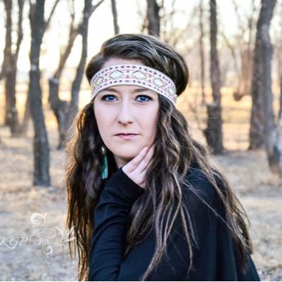 i figure if a girl wants to be a legend, she should just go ahead and be one -calamity jane ✌️✨
