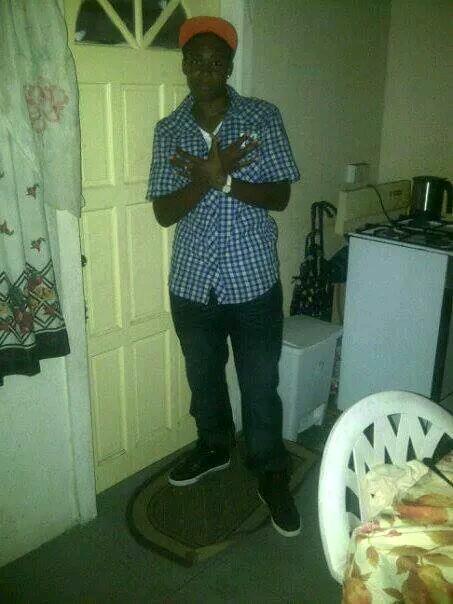 Haters can only hate like I give ah f**k follow me n ill follow back also hit me up on instagram @realist_studz #teamstud(•͡˘˛˘ •͡)┌П┐