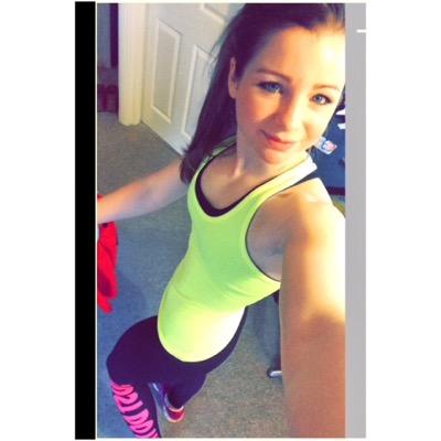 Clemstaar's profile picture. i am clementine, fashion victim, frankie sandford lover !i do comissioned art too! X