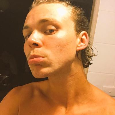 please follow my main @funkrockhemmo ily all stay fab ❤️