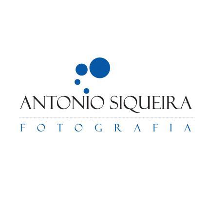Fotógrafo profissional: fotógrafo de casamentos, cobertura fotográfica de eventos, fotografia de produtos, campanhas publicitárias, e festas infantis.