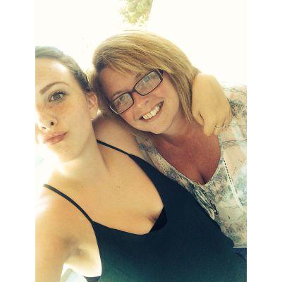 ClareLimbrick's profile picture. 