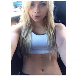 new NXT diva in training! i love my job and nothing can change that! [I am NOT @WhosYoDaddio] ^_^