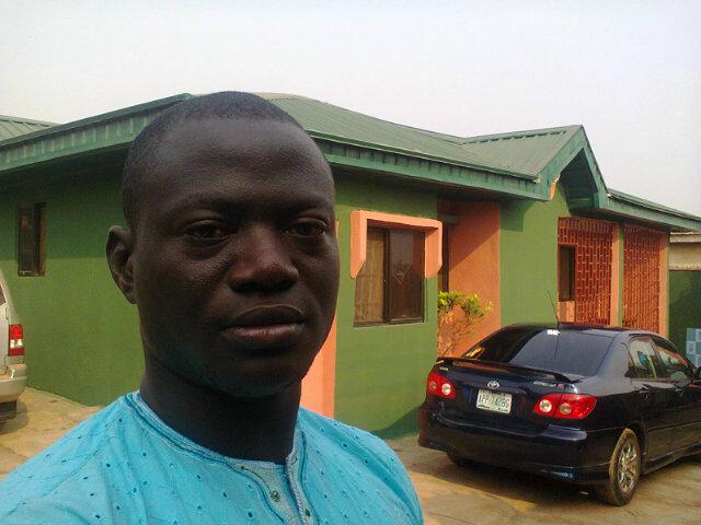 genesise0e0_799's profile picture. Celebrity