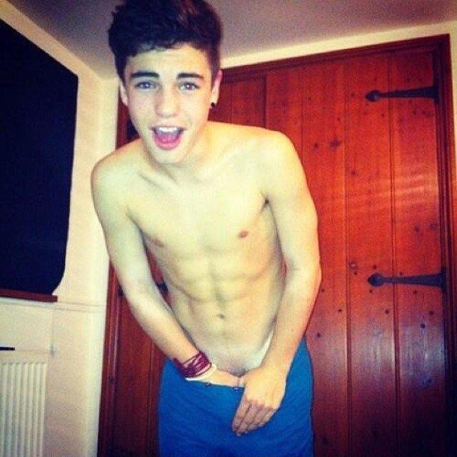 Otro guapo suelto.