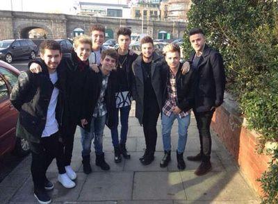 please follow me back if you love stereo kicks i am an account trying to get their follows so that i can help you get yours!!
