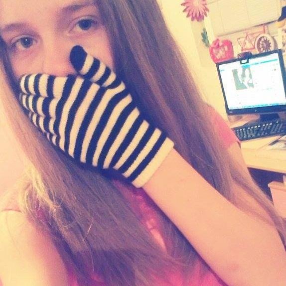 Follow me:)                                                                                                        Magcon boys♥ ~ Teen Wolf♥ ~ Dylan O'brien♥