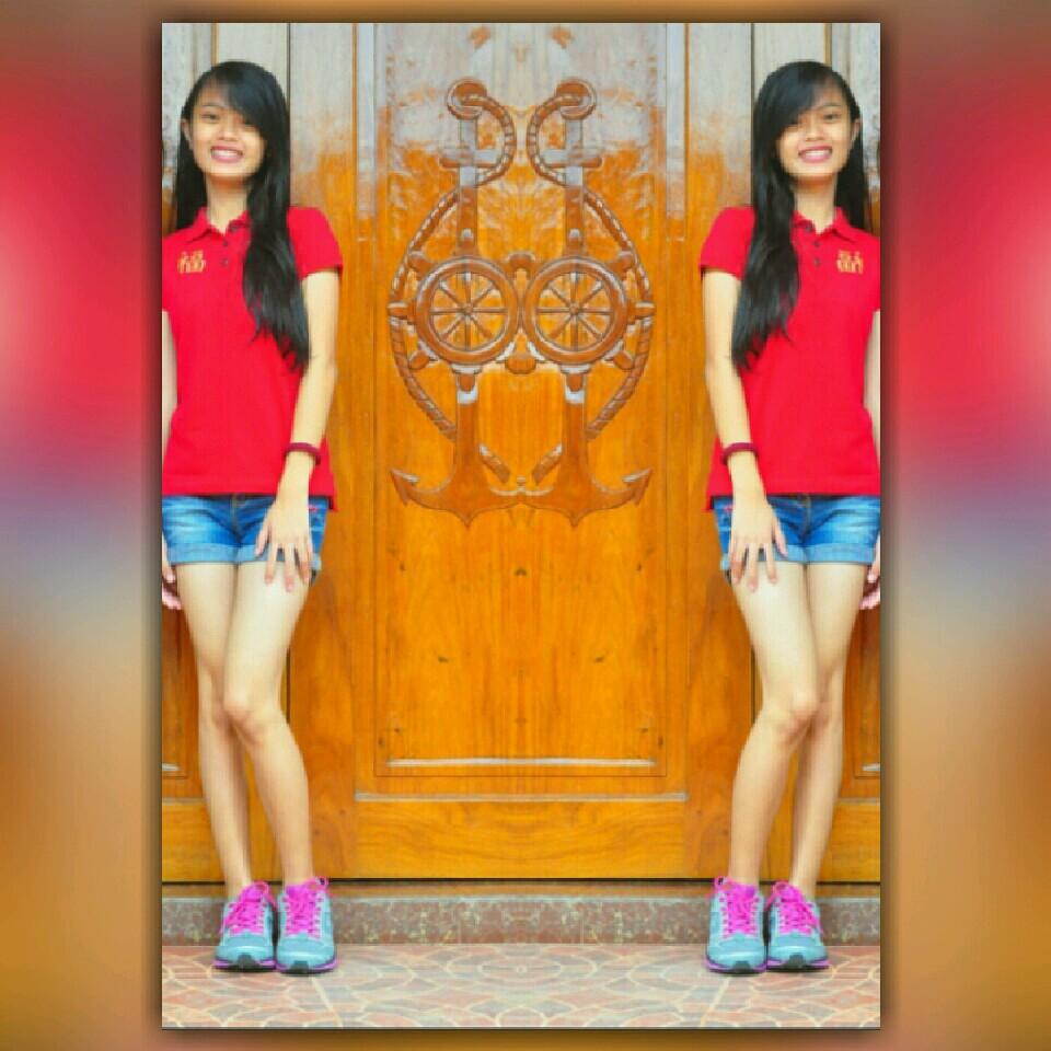 Follow me and I'll Follow you back. Real account of cathleen. just make u all happy :)