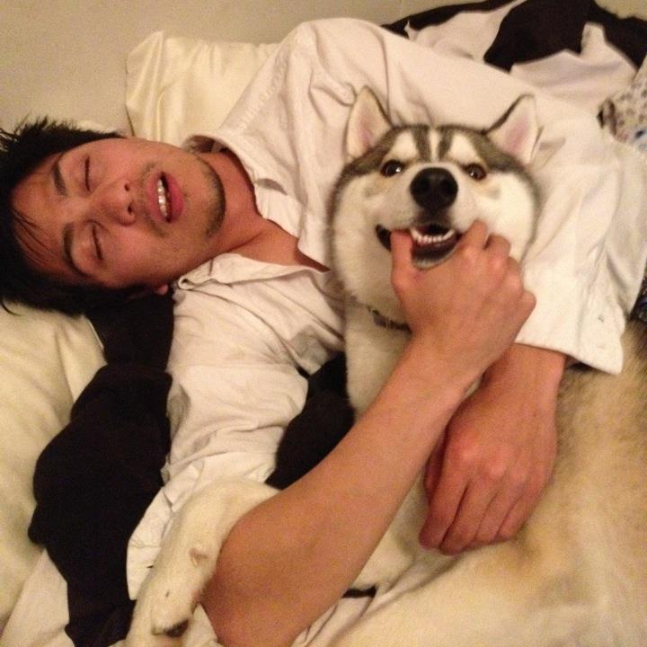 darkwhitecloud's profile picture. Streamer: https://t.co/ytuf9X7sI9 | Park & Rec | Math & Spanish Tutor | So-So Guitar Player | Believer in all things that are good | Loves Huskies | Dreamer