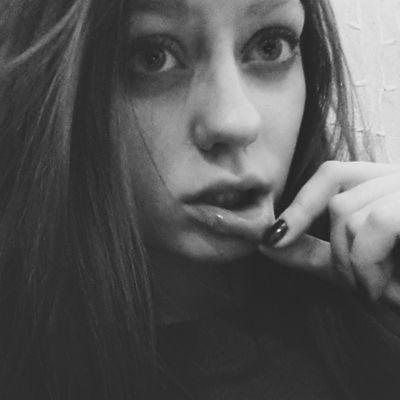 mūzika un kaķi♡