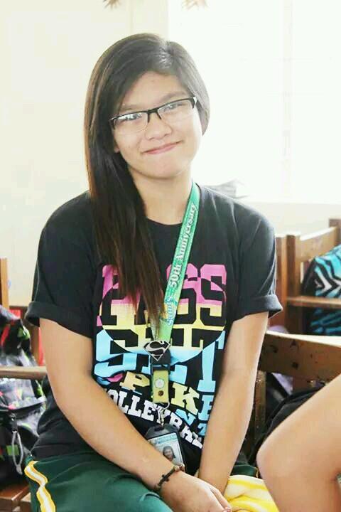 sick of crying,tired of trying, yeah! im smiling but inside im dying!♥