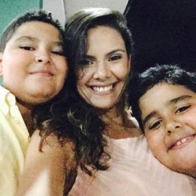Comércio Exterior 🌎 Aluna da @lecordonbleubrasil Mãe de Pedro Lucas e João Paulo 🥰 Feminista ✊🏽👄 Rio de Janeiro, Brasil.