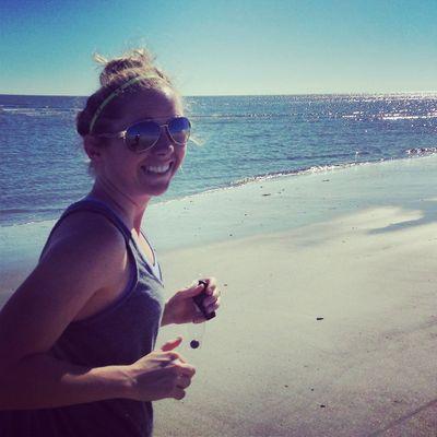 runtoeat15's profile picture. I run...so I can eat. I love to eat.