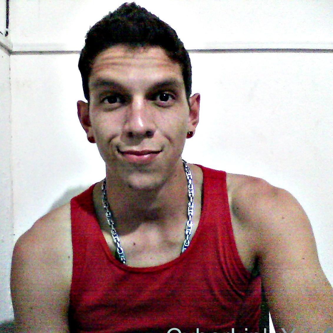 Estudante; Cristão; Vascaíno; Pagodeiro 
Facebook https://t.co/K6RyYOWqVc