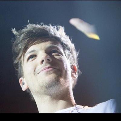 Hello love! Your sunshine will follow you! Never give up! Have a nice day!
- @OOPSLXRRYHII