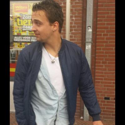 0657705536 | 20-01-'94 || Alphen aan den Rijn | ROC leidenlammenschans | Mechatronica | werkt bij: FERS FRIETHUYS!!