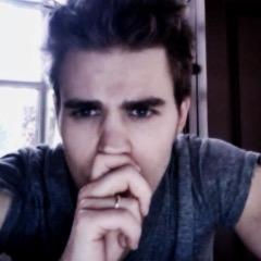 MikeHoodSA's profile picture. Vamp.