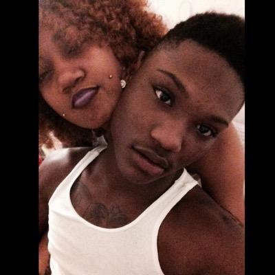 yourlilbookizzy Profile Picture