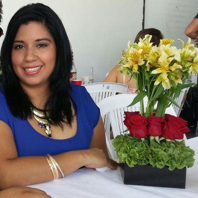 Zemiramiz's profile picture. Feliz con mi vida, casada madre de 2 hermosos niños dedicada a mi hogar y familia.  Lic en derecho, catolica y perseverante en los caminos de dios.