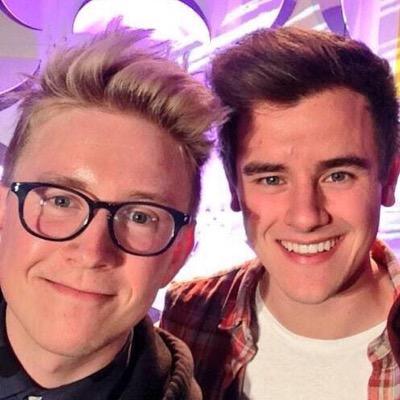 this is a free follow account so go follow @oakleylovin thank you have a nice day