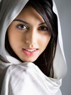 Azize0607's profile picture. 