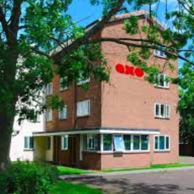 Available En Suite Rooms at AXO Sherbourne House. Available to apply. £90 a week. For Coventry & Warick Students. Follow for Contact details