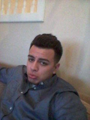 no pondré nada acabo de reabrir  mi Tweeter  haha por eso solo pondré follow me on #Instagram .lastraangel  and also #snapchat. lastraangel hahahahha woop woop