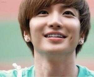 SHINee MBLAQ Super Junior INFINITE Girls' Generation KｰPOP사랑해